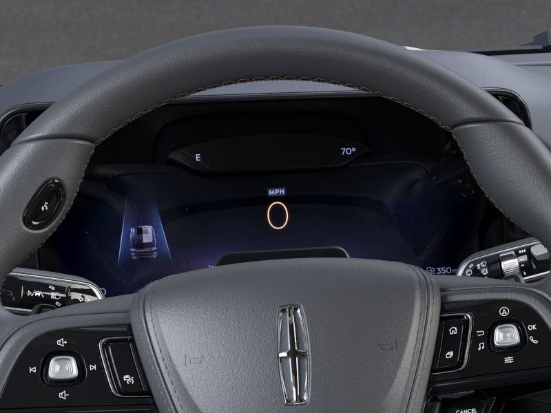 Thumbnail: 2025 Lincoln Aviator - 13