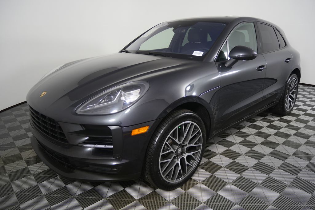 Thumbnail: 2020 Porsche Macan - 7