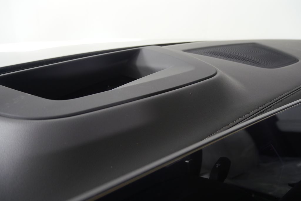 Thumbnail: 2026 BMW X5 - 18