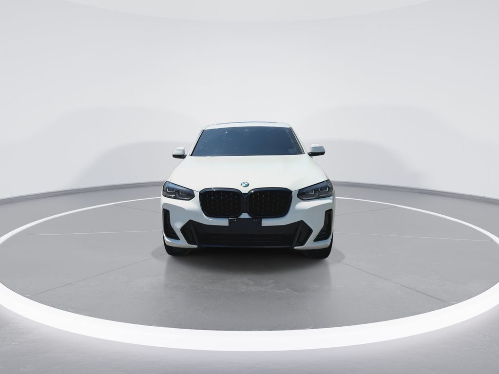 Thumbnail: 2025 BMW X4 - 3