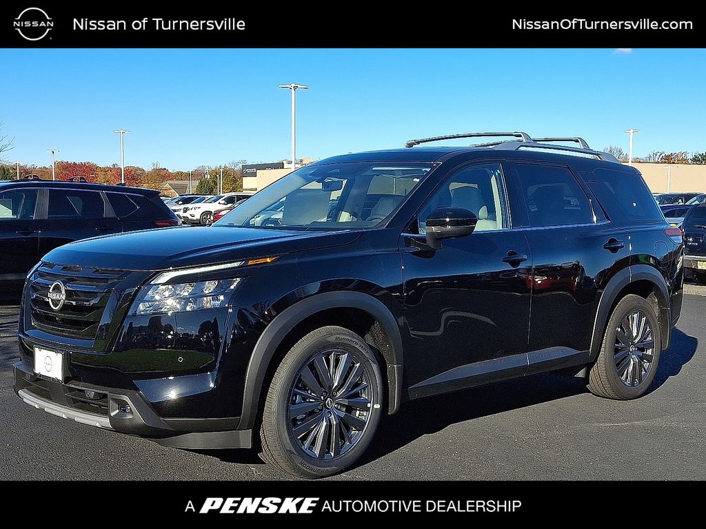 Thumbnail: 2025 Nissan Pathfinder - 1