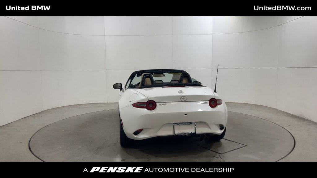 Thumbnail: 2024 Mazda MX-5 Miata - 7