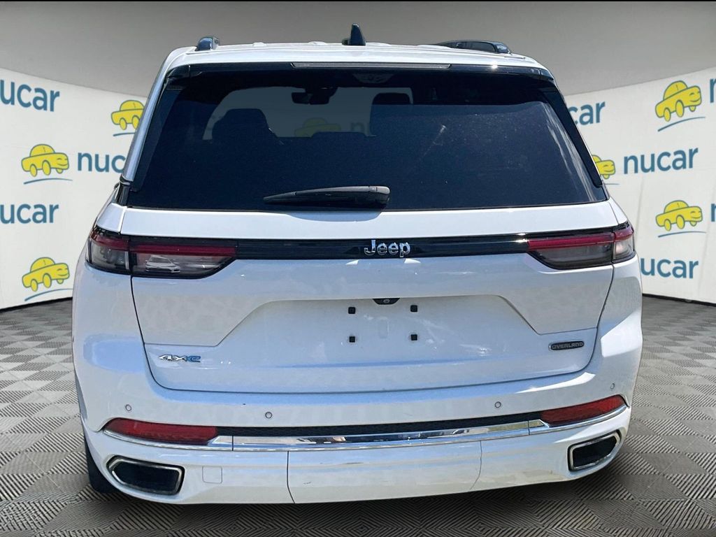 2023 Jeep Grand Cherokee — photo 3