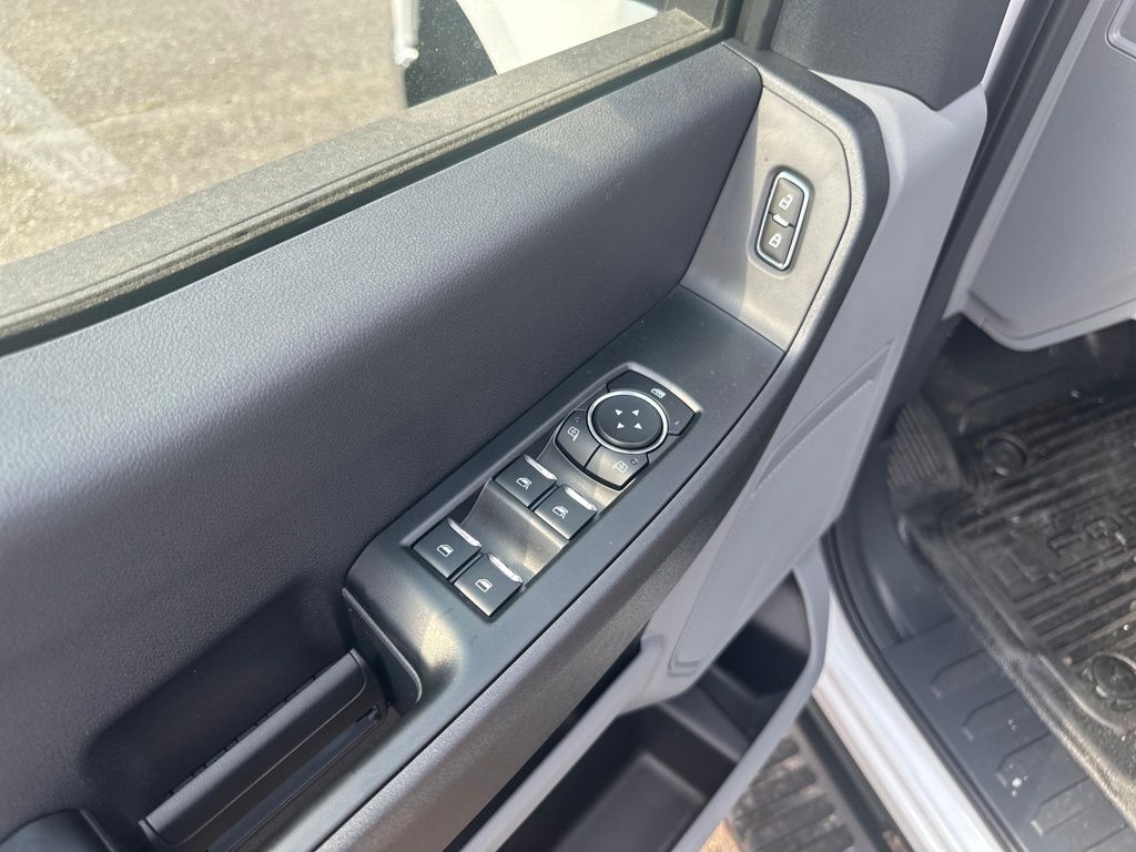 New 2026 Ford Super Duty F-250 Crew Cab 8' Box XL