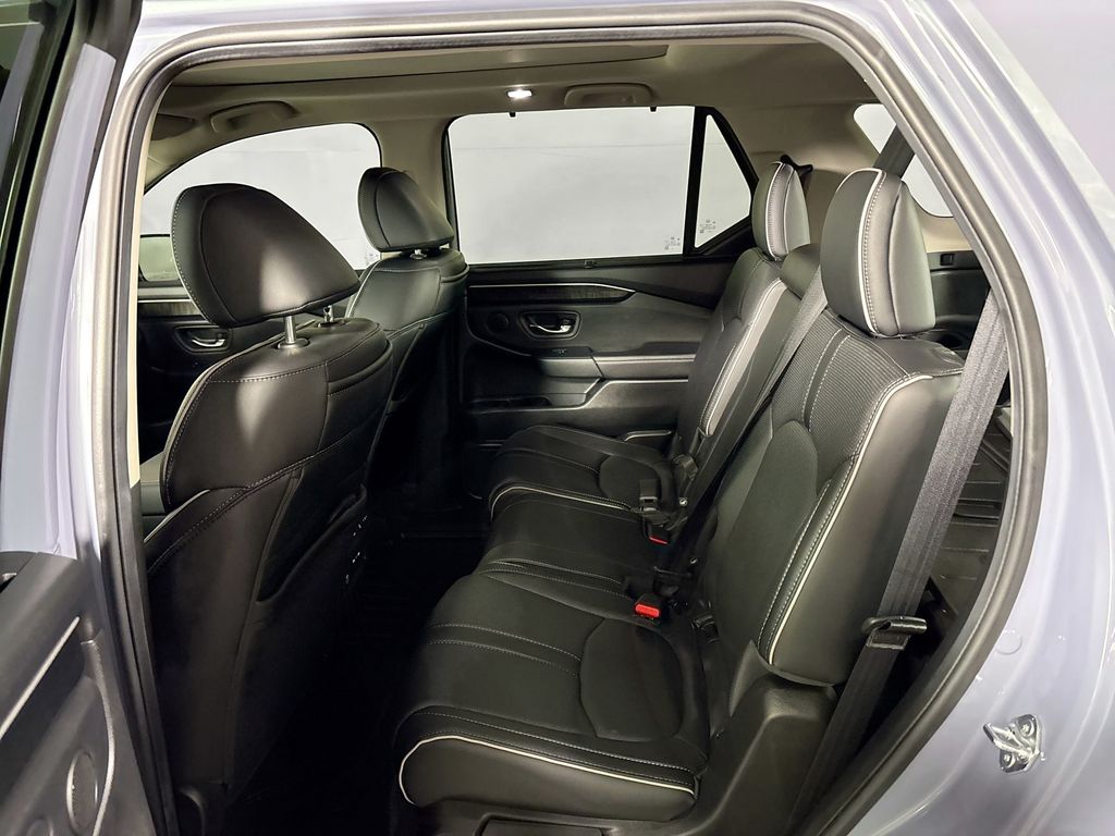 2025 Honda Pilot Elite