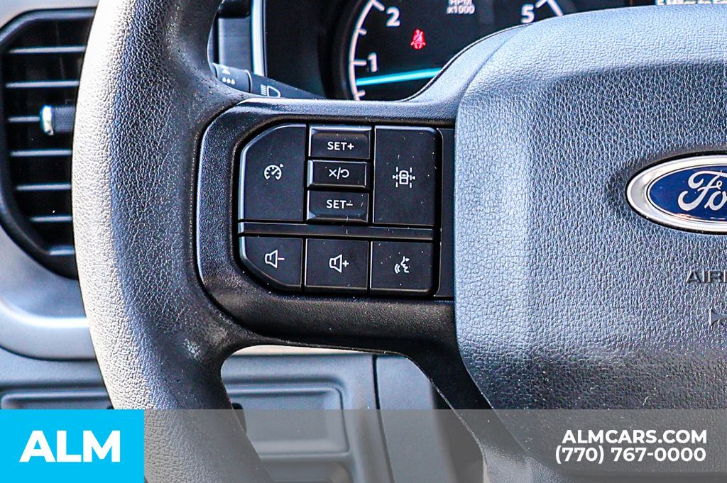 Used 2022 Blue Ford XLT image 33