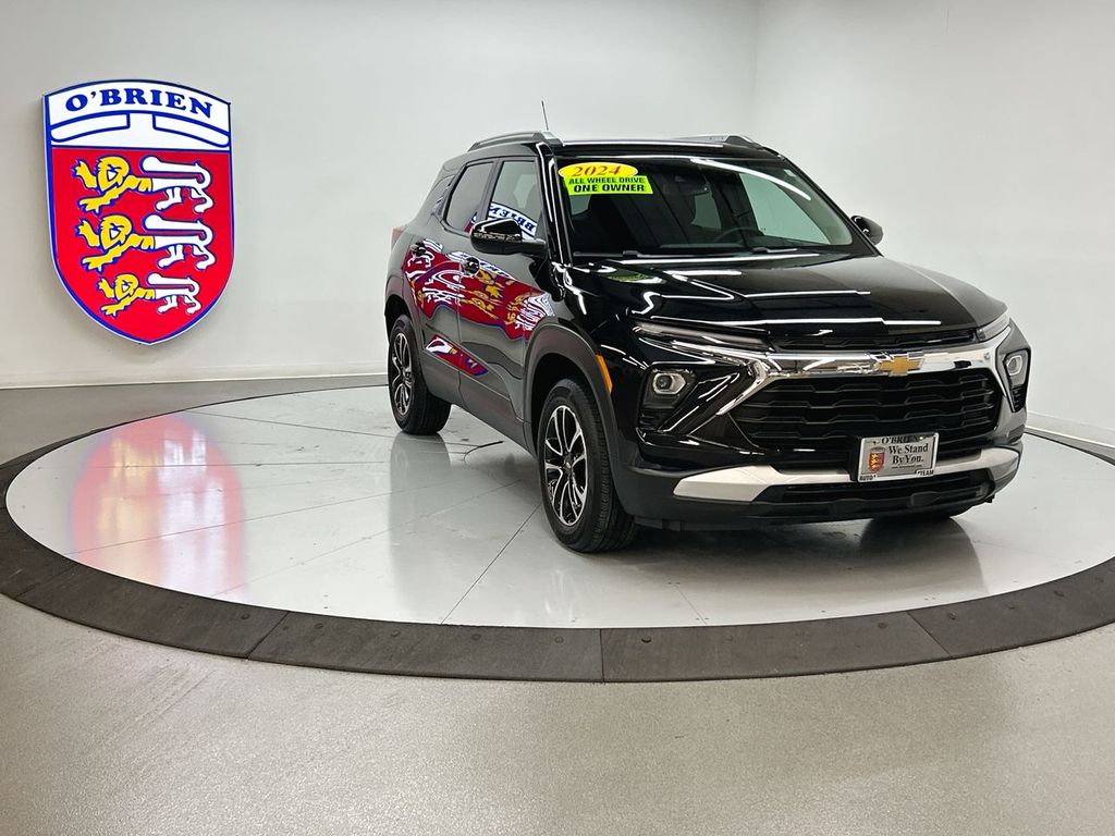 Mosaic Black Metallic 2024 Chevrolet Trailblazer LT AWD SUV / Crossover Four-Wheel Drive 9-Speed Automatic