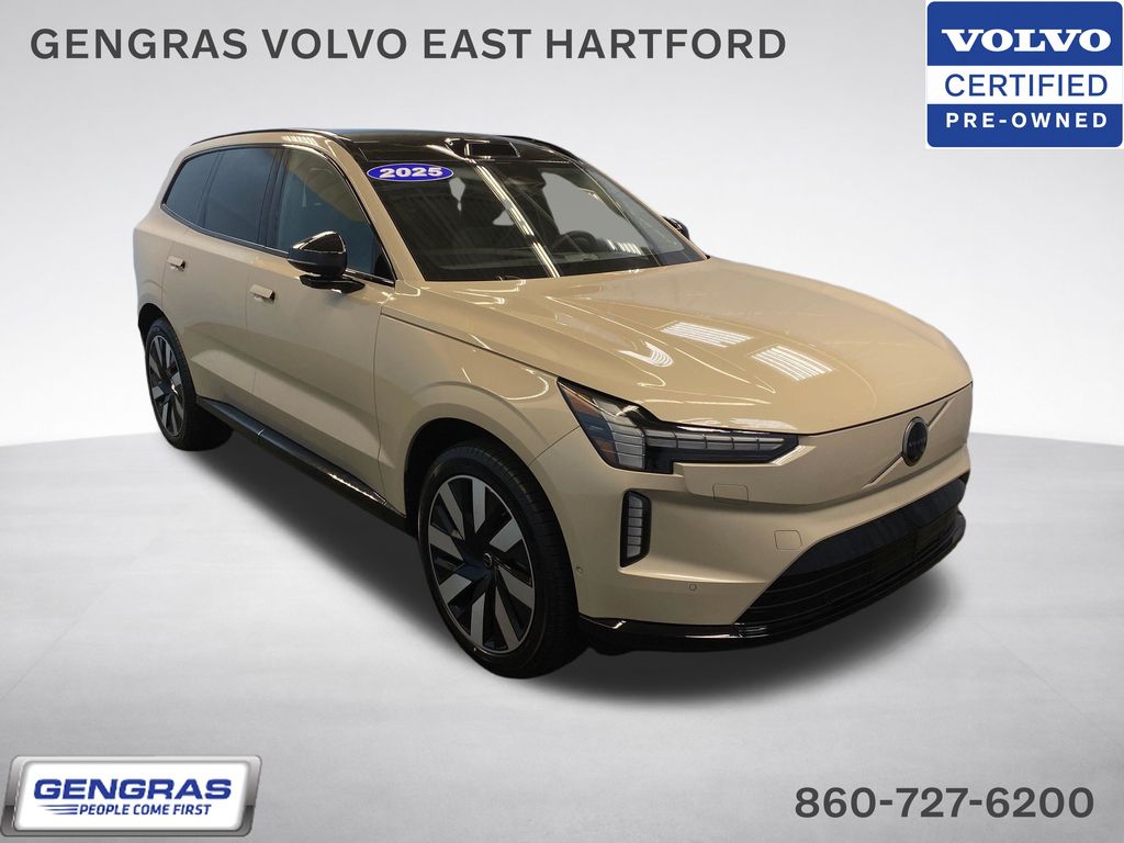 2025 Volvo EX90 Twin Plus 7-Passenger eAWD
