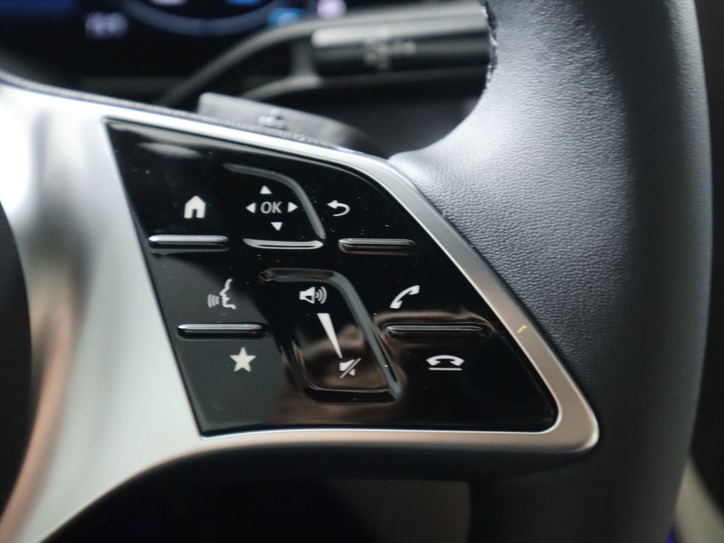 Thumbnail: 2026 Mercedes-Benz GLC - 13