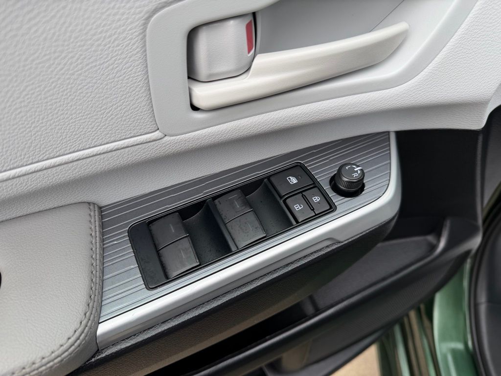 used 2025 Toyota Sienna car, priced at $41,903