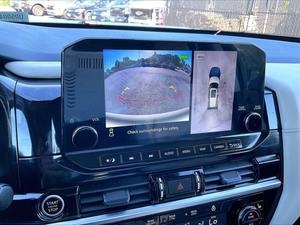 2023 Nissan Pathfinder — photo 20