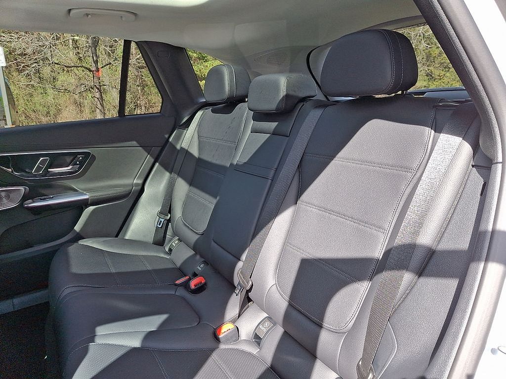 Thumbnail: 2025 Mercedes-Benz GLC - 6