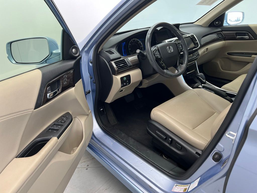 Thumbnail: 2017 Honda Accord - 22