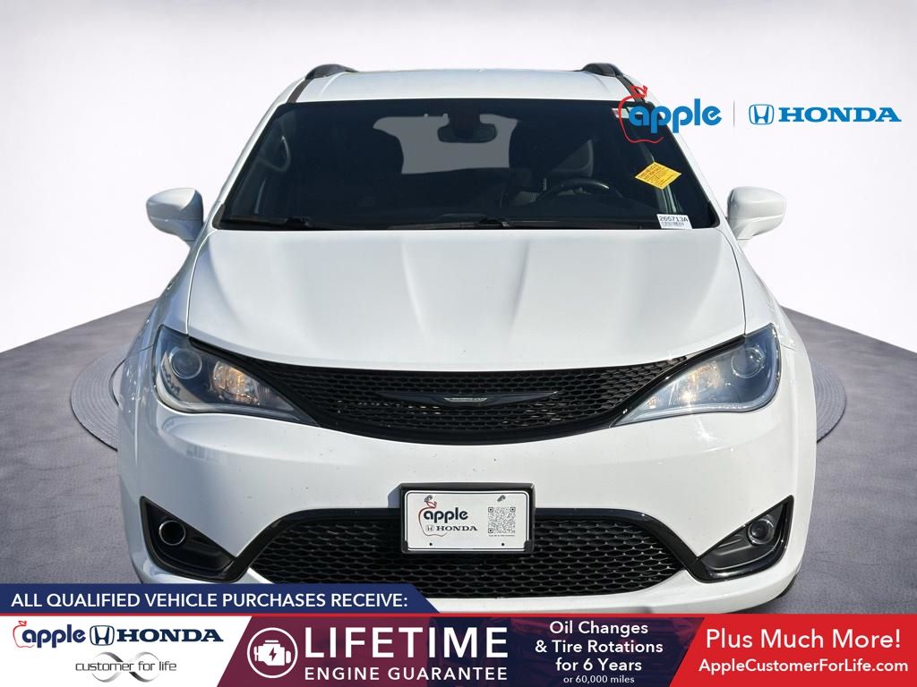 2020 Chrysler Pacifica Touring