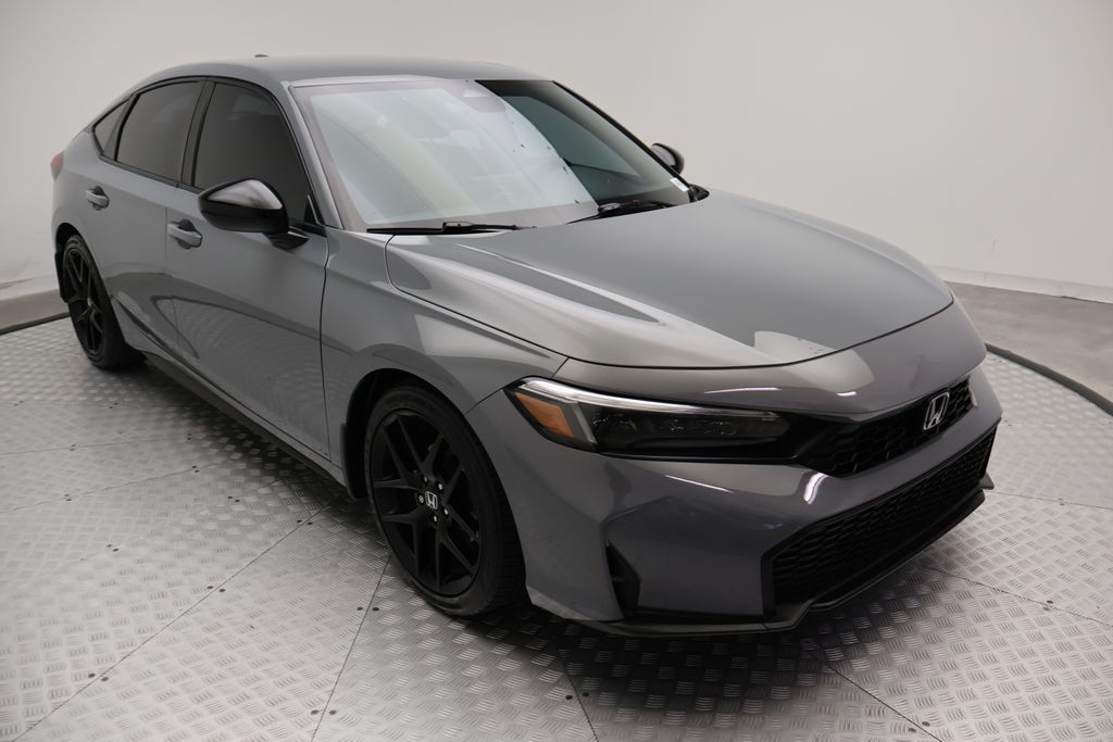 View vehicle photo 6
