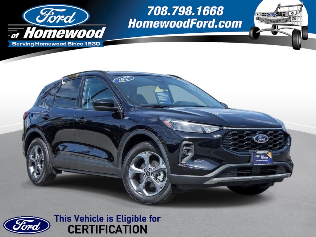 2025 Ford Escape Negro (Black Metallic) SUV/Crossover Tracción en las cuatro ruedas 8 velocidades Automática