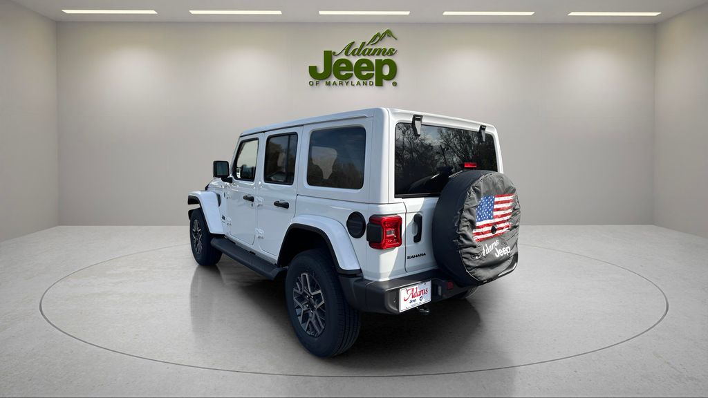 2026 Jeep Wrangler 4-Door Sahara - Photo 8