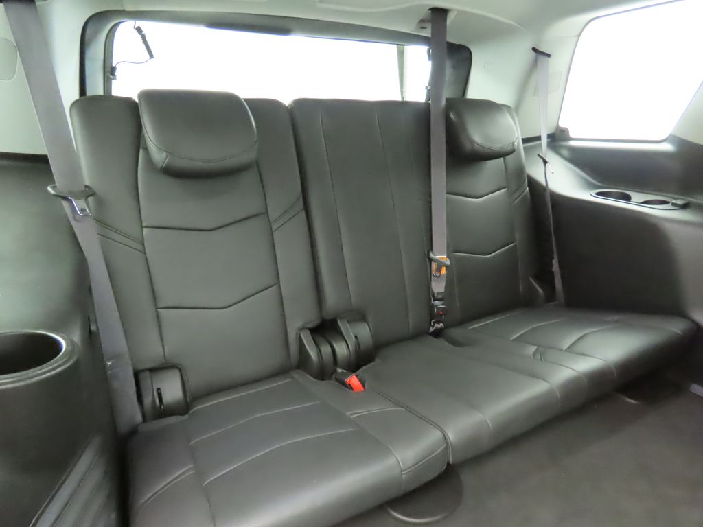 Thumbnail: 2017 Cadillac Escalade - 29