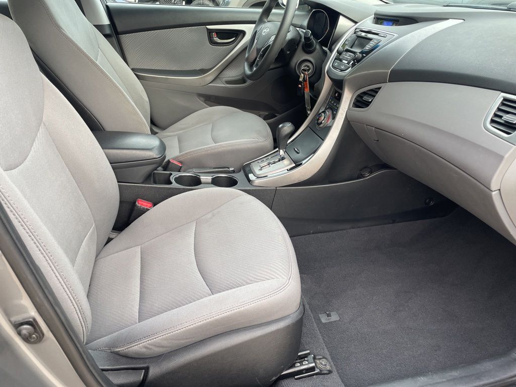 Used Car 2013 Hyundai Elantra  Gls For Sale Under $10,000 In Georgetown, Texas