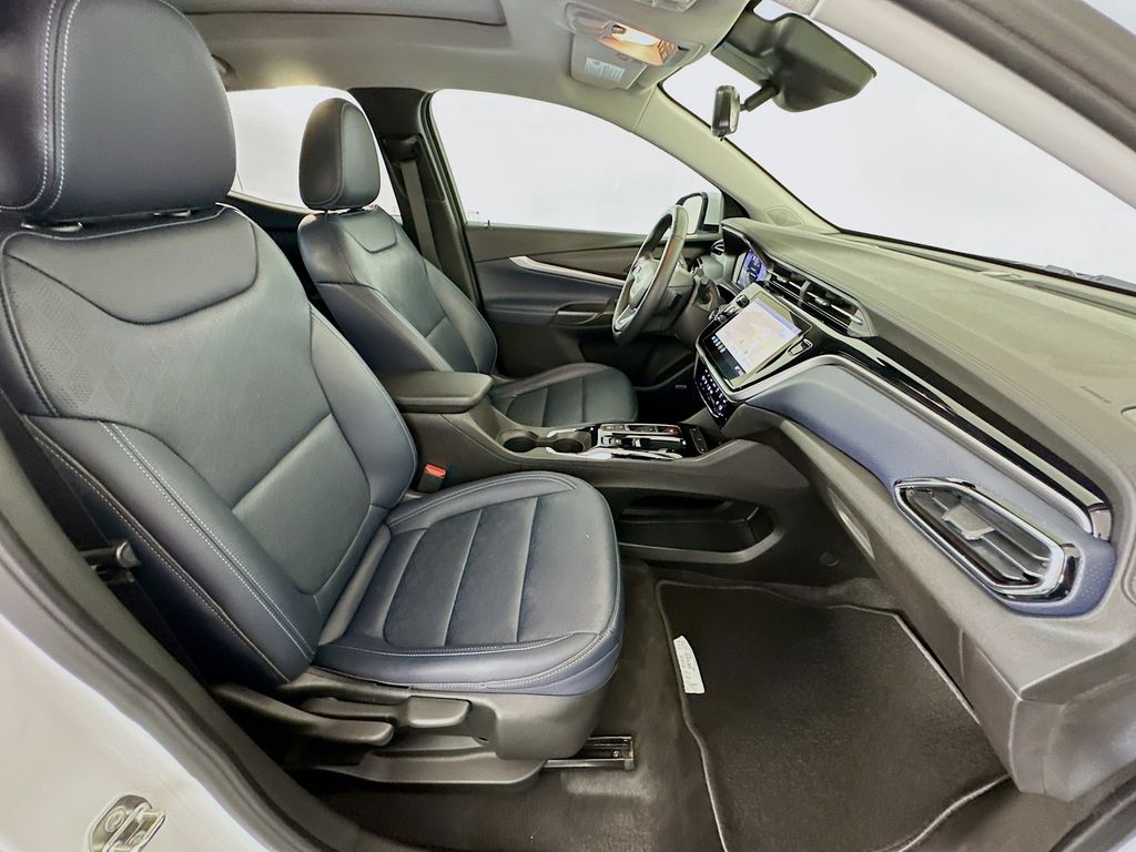 Thumbnail: 2022 Chevrolet Bolt EV - 29