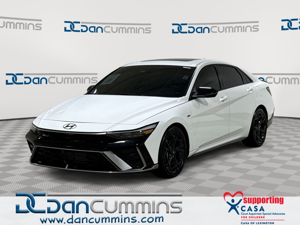Atlas White 2025 Hyundai Elantra Sedan Front-Wheel Drive 7-Speed Dual Clutch