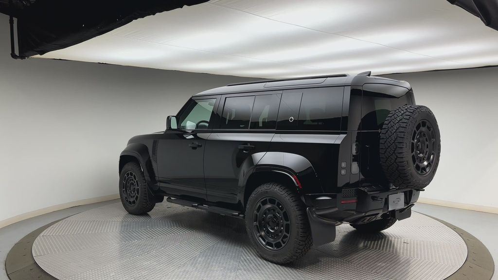 Thumbnail: 2026 Land Rover Defender - 4