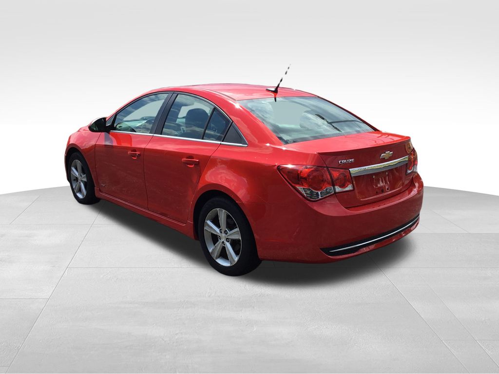 Thumbnail: 2014 Chevrolet Cruze - 3