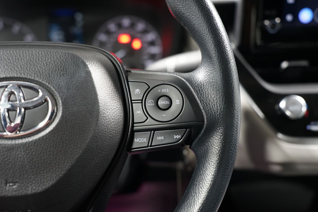 2024 Toyota Corolla LE 13