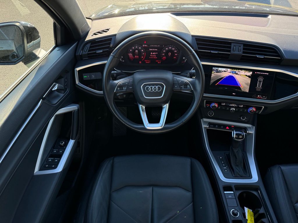 2023 Audi Q3  17