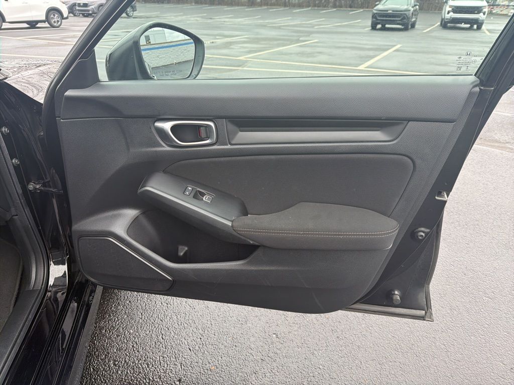 Thumbnail: 2023 Honda Civic - 25