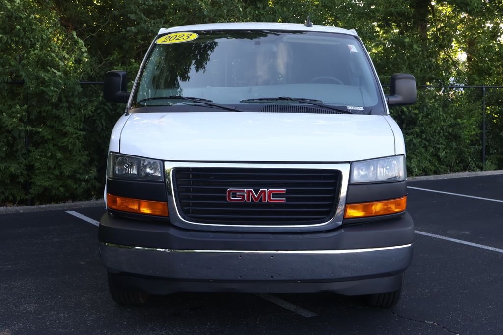 Thumbnail: 2023 GMC Savana - 2