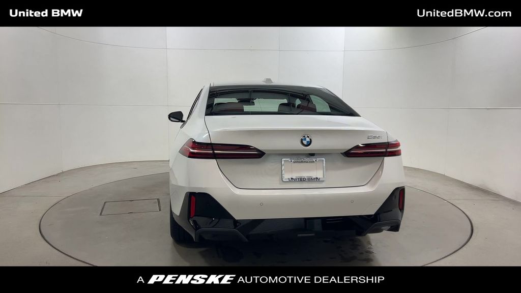 Thumbnail: 2026 BMW 5 Series - 7