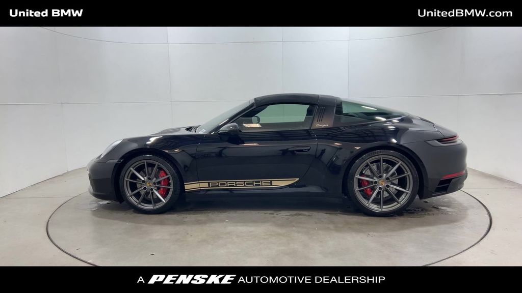 Thumbnail: 2024 Porsche 911 - 5