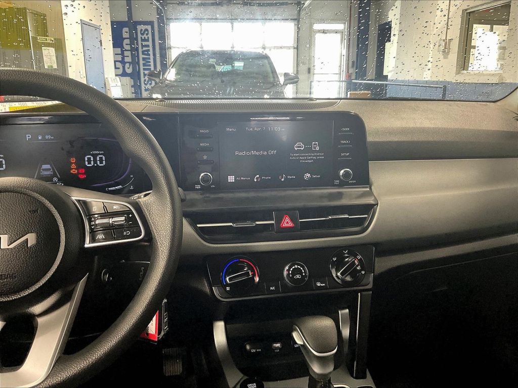 2024 Kia Seltos — photo 18