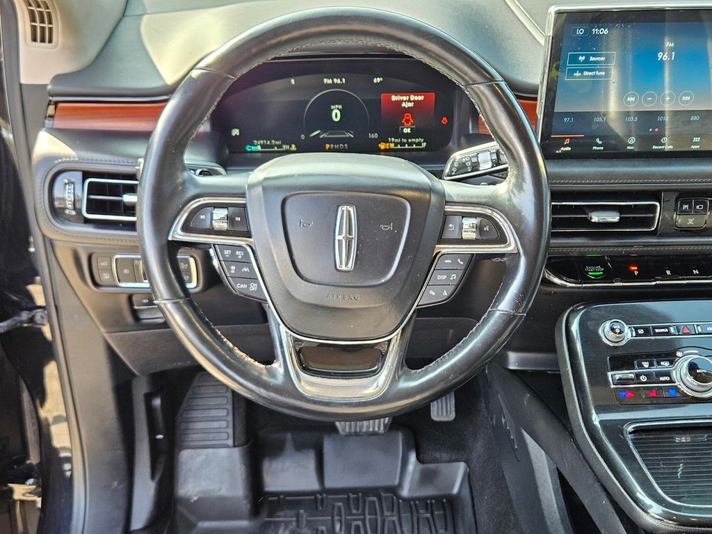 Used Car 2022 Lincoln Nautilus  Reserve For Sale Under $35,000 In San Marcos, Texas