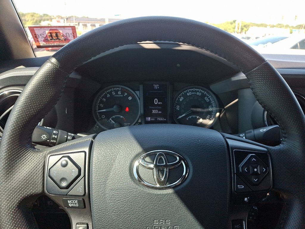 Thumbnail: 2020 Toyota Tacoma - 19