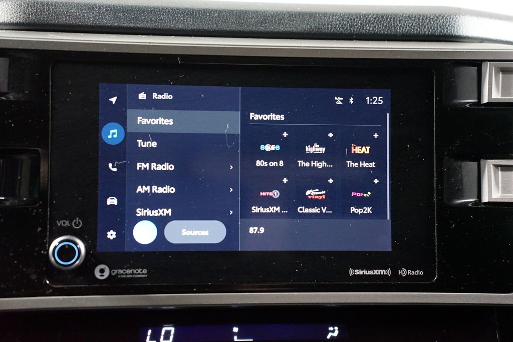 Thumbnail: 2022 Toyota Tundra - 20