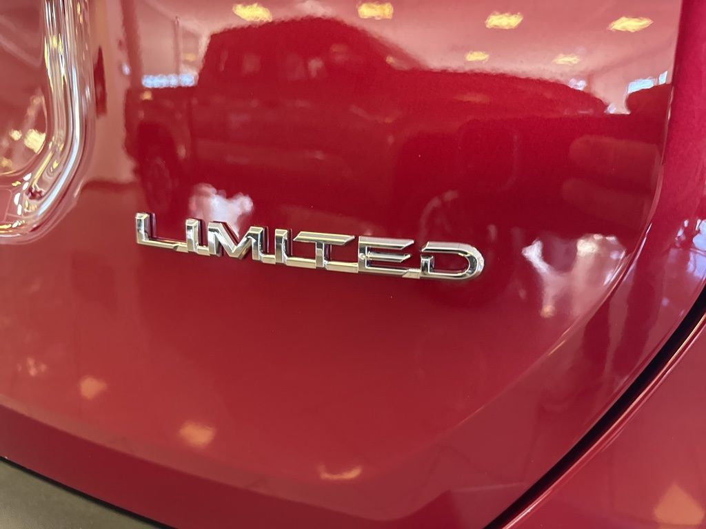 Thumbnail: 2026 Toyota RAV4 - 21