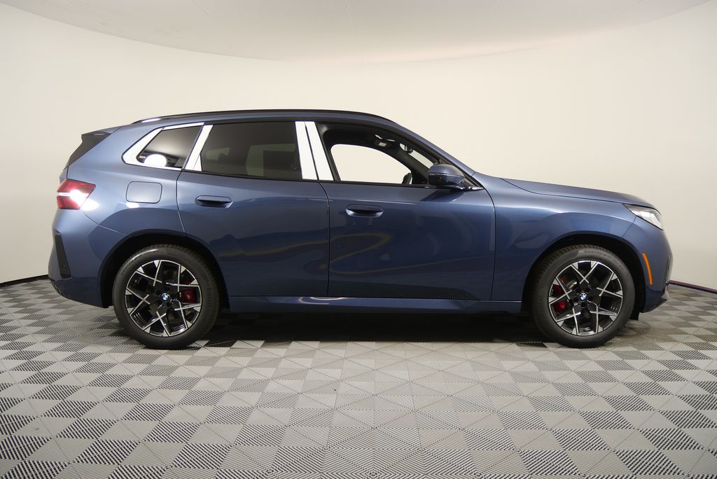Thumbnail: 2025 BMW X3 - 2