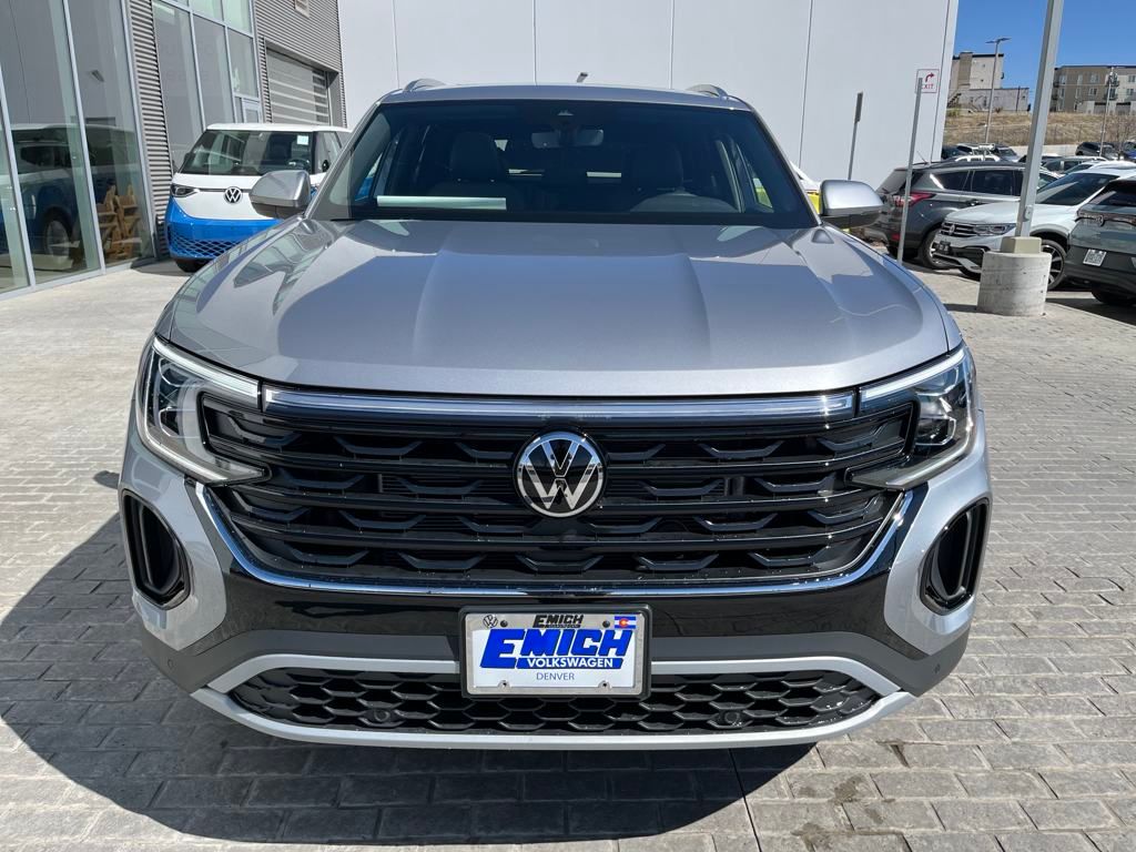 2025 Volkswagen Atlas Cross Sport 2.0T SE w/Technology photo