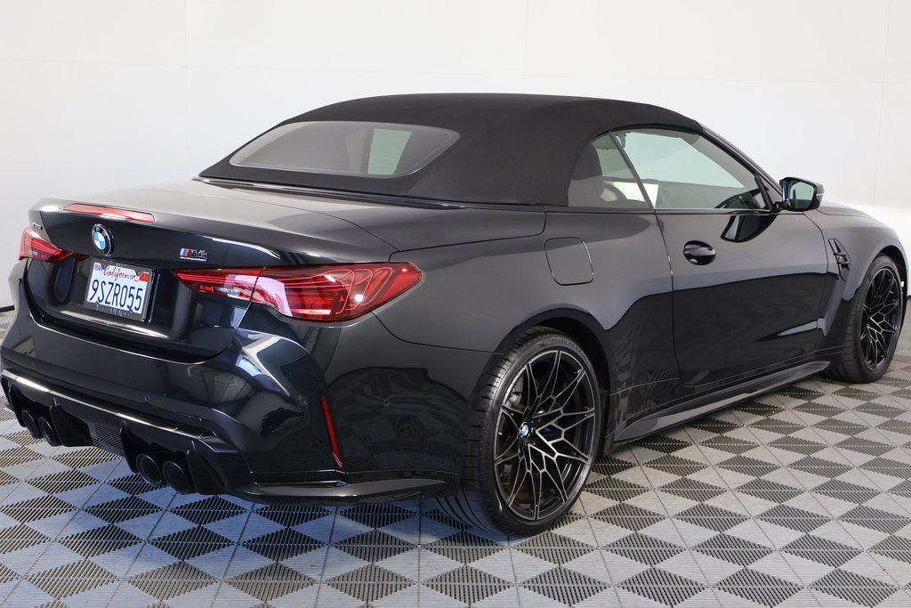 Thumbnail: 2025 BMW M4 - 4