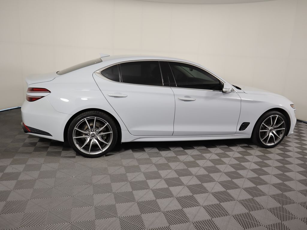 Thumbnail: 2022 Genesis G70 - 4