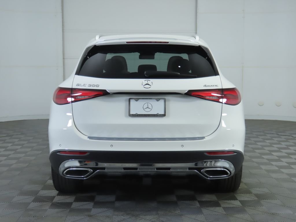 Thumbnail: 2026 Mercedes-Benz GLC - 6