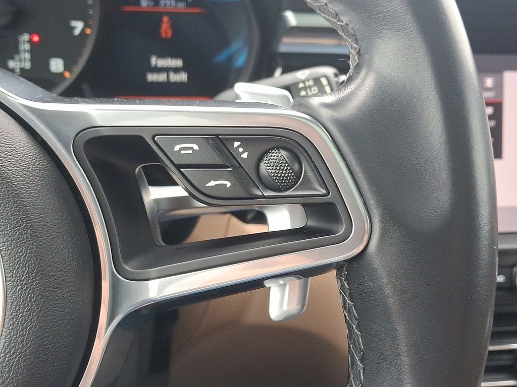 Thumbnail: 2019 Porsche Macan - 27