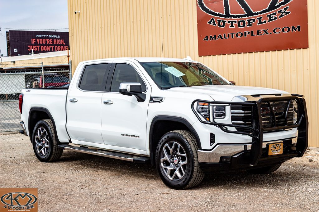 2023 GMC Sierra 1500 SLT Crew Cab 4WD