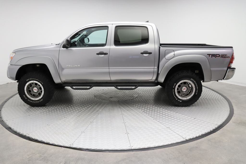 2015 Toyota Tacoma Base 12