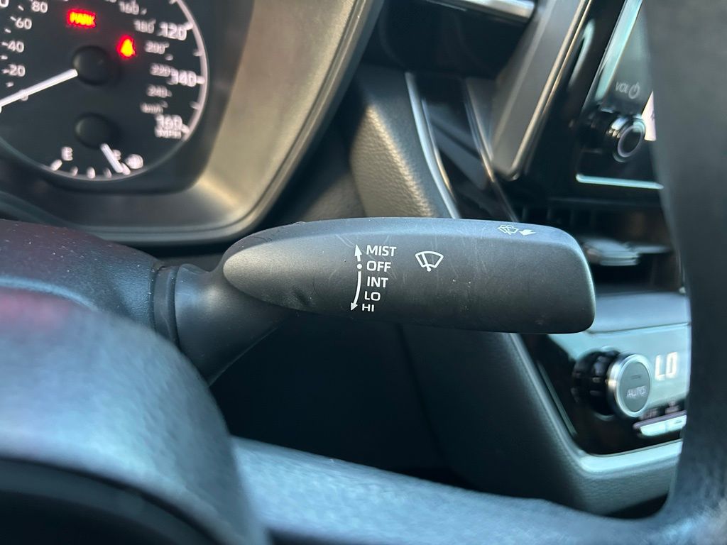 Thumbnail: 2023 Toyota Corolla - 20