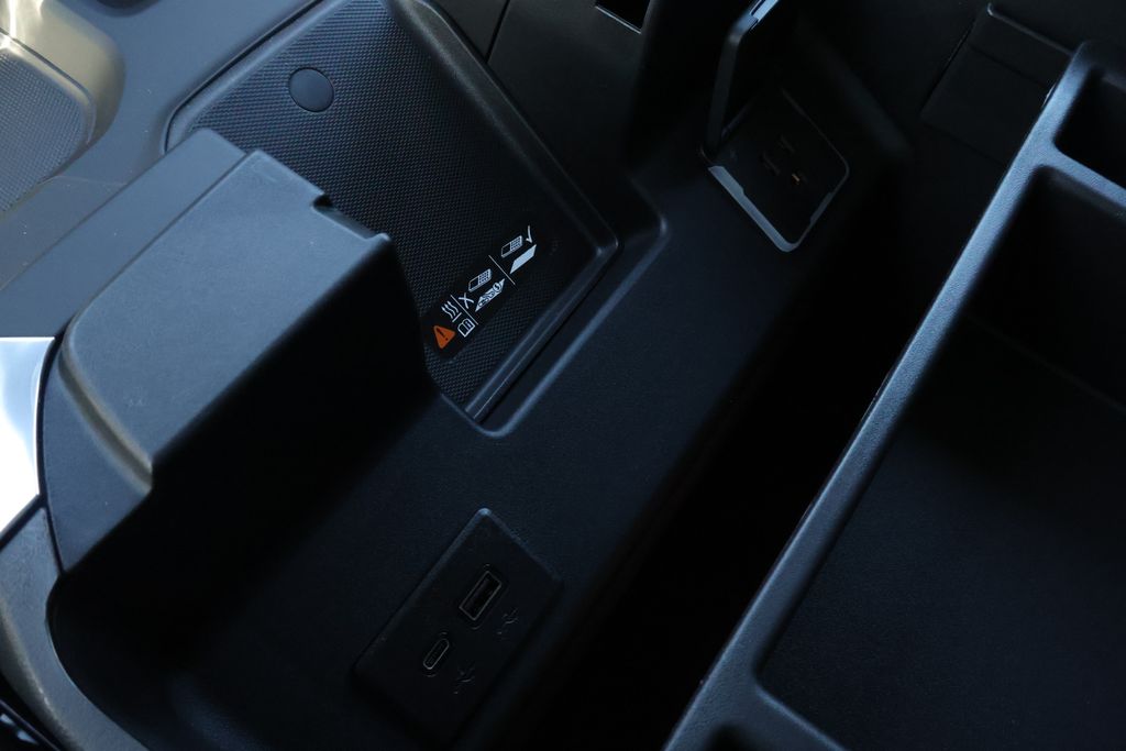 Thumbnail: 2026 Chevrolet Silverado 1500 - 30