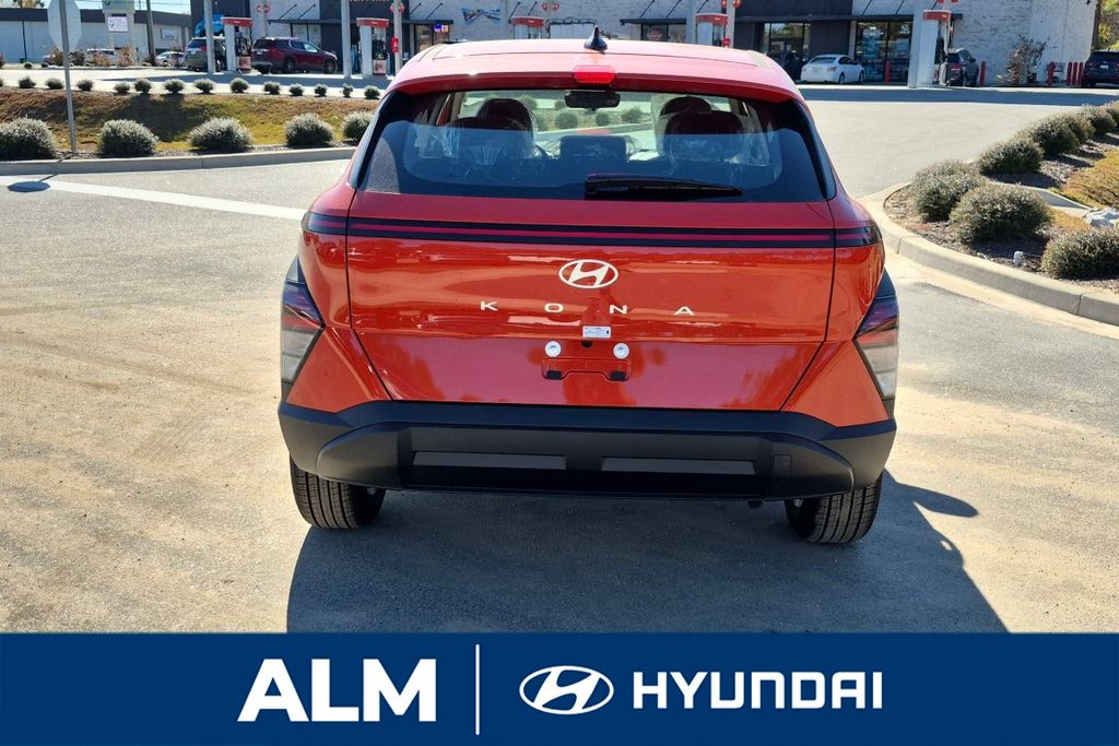 New 2026 Orange Hyundai SE image 7