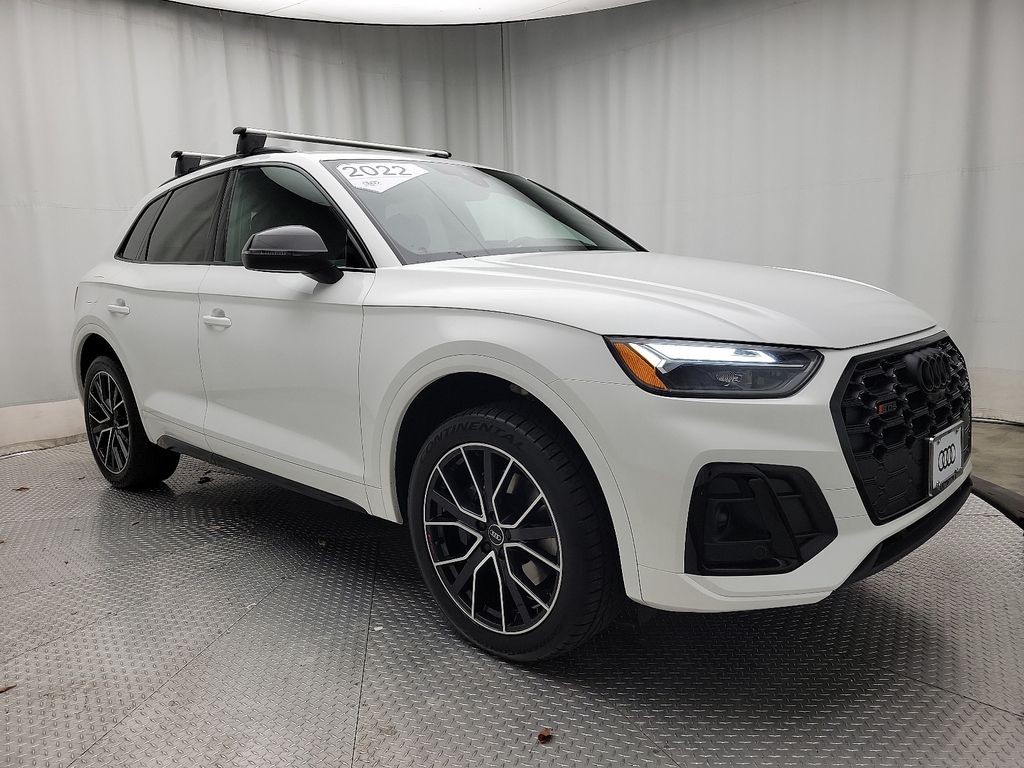 2022 Audi SQ5 Premium Plus 3